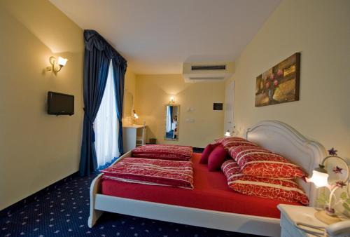 Borgo dei Poeti Romantik Hotel in Manerba del Garda