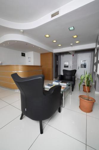 Entes Apart - image 10