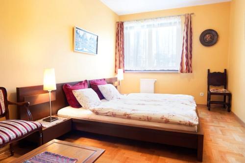 Trinity Apartment – Krakow, AL