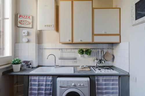 Romantic Apartament 2 Piazza del Popolo, Rome (photo 10)