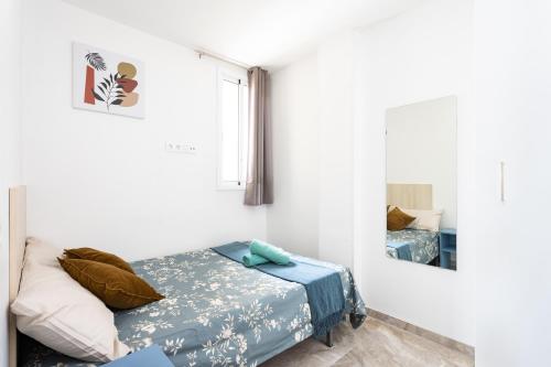  Black Cat Surf House 1 A, Pension in Arona