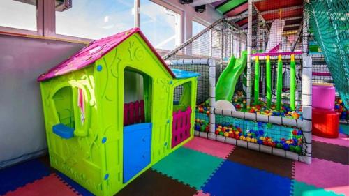 ベオグラード ForS Konak Apartments 4つ星 ゲストハウス 客室