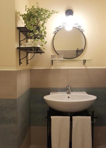 Two-Bedroom Apartment with Garden View