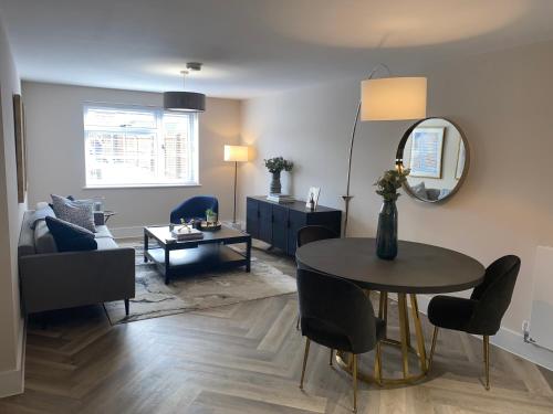 Roomotel - Sir Robert Peel Court