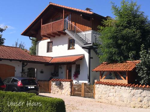 BESTE ZEIT Ferienwohnung - Apartment - Grassau