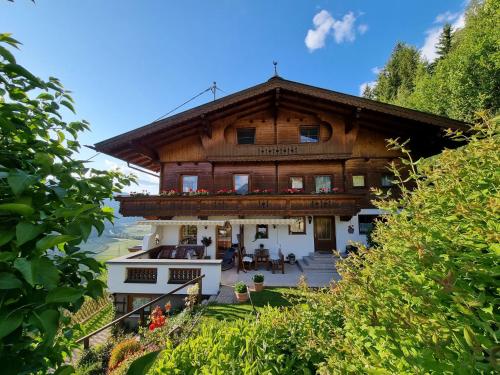 Holiday Home Egger by Interhome in Aschau, Österreich