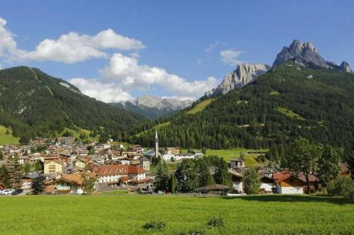 MirarMonti nel cuore di Pozza con i tuoi animali MirarMonti nel cuore di Pozza con i tuoi animali