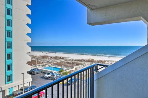 Gulf Shores Condo Walk to Beach, The Hangout