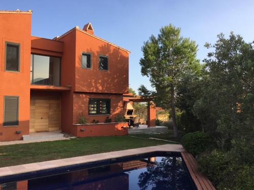  Villa Bonmont in 43300 Montroig