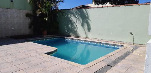 Casa Sape com Piscina — 3 Quartos, 10 Pessoas, 2 Quadras do Mar – khách sạn tại Praia do Sape