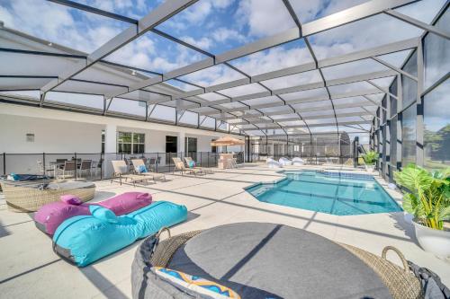 Family Resort - 15BR Mansion - Private Pool Hot Tub and BBQ!