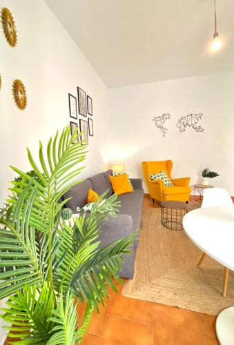 HomeySeville Comfortable studio old town, parking optional, Sevilla (Foto 10)