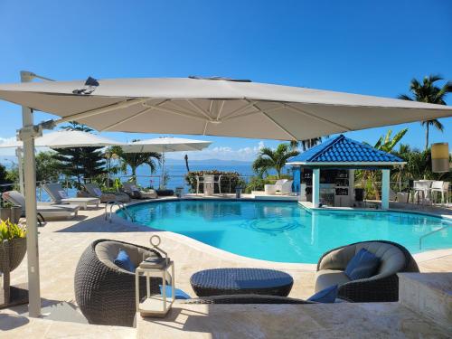 Piscina, casaenjoysamana in Punta Balandra