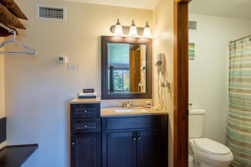 Sister Bay Inn - image 3