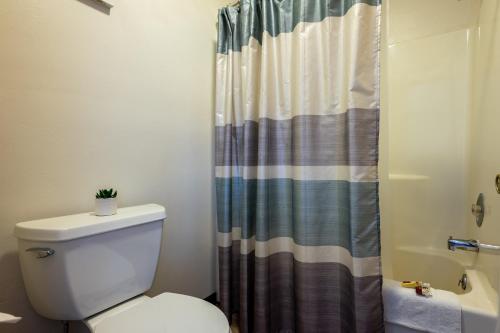 Sister Bay Inn - image 11