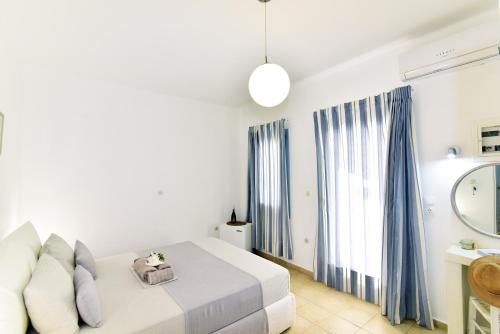 Thomas Apartments Katapola - Chora - image 12