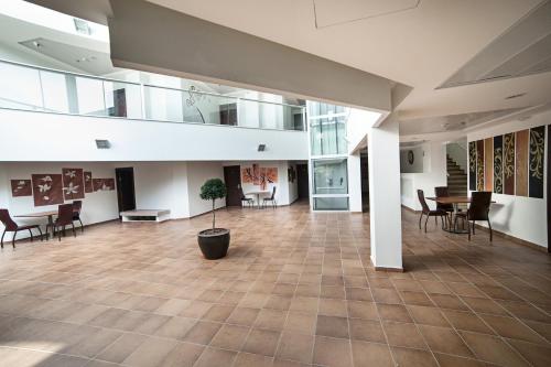 المرافق, فندق ريجينا جوري (Regina Goren Hotel) in عسقلان