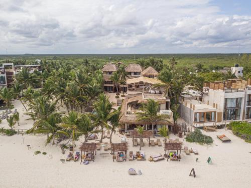 337966233 Dune Boutique Hotel located at the party zone