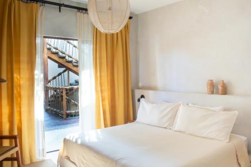 337966594 Dune Boutique Hotel located at the party zone
