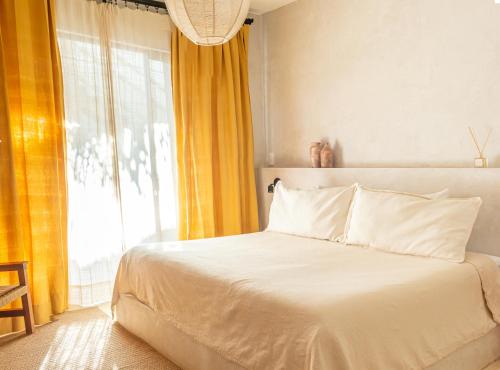 337966690 Dune Boutique Hotel located at the party zone