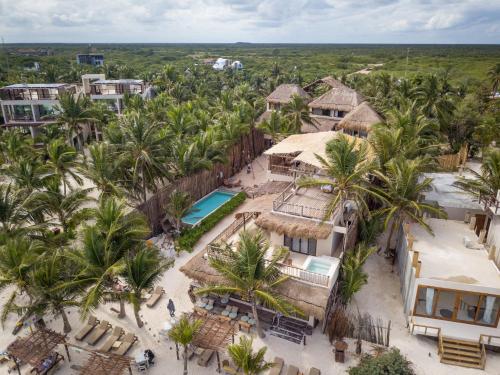 337966809 Dune Boutique Hotel located at the party zone