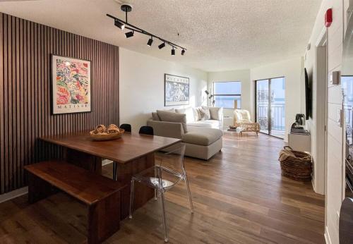 NEWLY Reno Beach Condo The beach is your backyard thumb 3