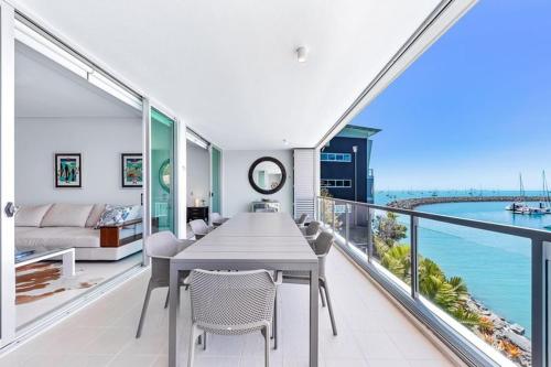 Marina Views - Whitsundays