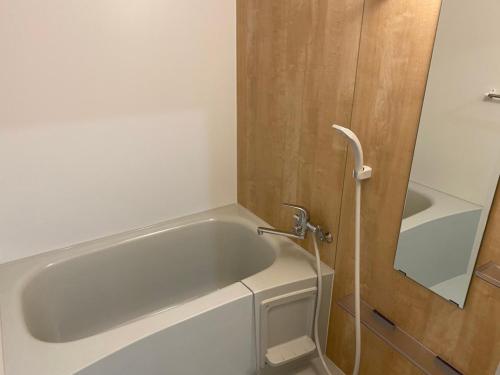 Standard Twin Room image 2
