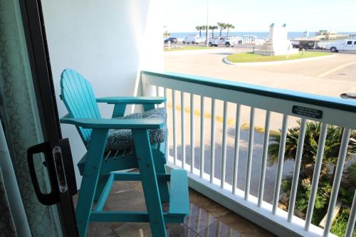 Beachfront View Condo at Casa Del Mar in Galveston, USA