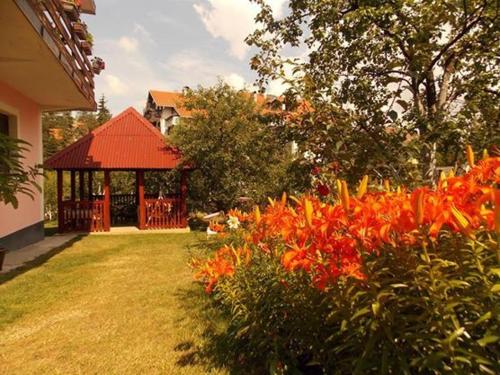 حديقة, Apartments Vukomanovic in Rujno