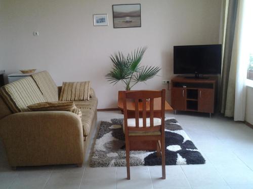 Studio with Sea View image 3