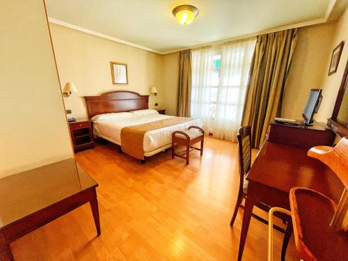 拉薩運動酒店 (Hotel Lasa Sport) in 索里亞