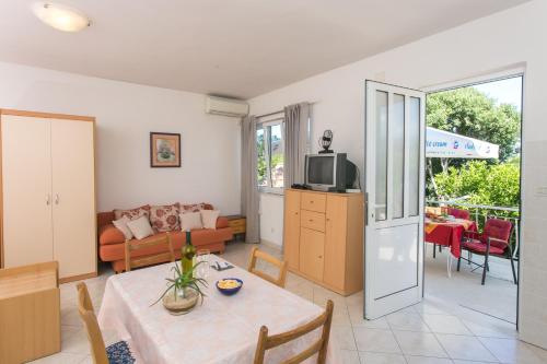 Apartments Miljan Popovic - image 3