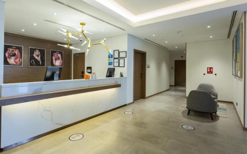 Lobby, Comfort Hotel Jeddah King Road near Jeddah Corniche