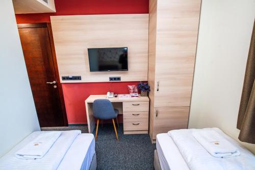 Zlatna Kruna Zlatna Kruna