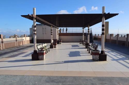 Cityland Condo with 2Bedroom Unit WIFI/Netflix