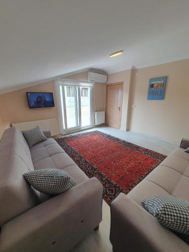 Loft image 10
