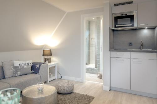 Kitchen, Ferienwohnung Ben mit exklusiver Dachterrasse in Tinnum