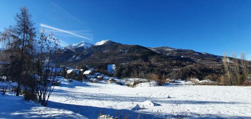 studio de charme au Melezet, les Orres. Plein Sud. Les Orres