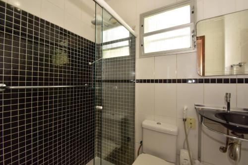 Casa para 7 hospedes a 300 mts da praia na Barra da Lagoa N1056