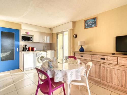 Apartment Le Capitole-2 by Interhome in Frejus Plage