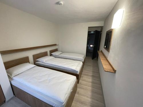 Hotel Le Baron - image 2