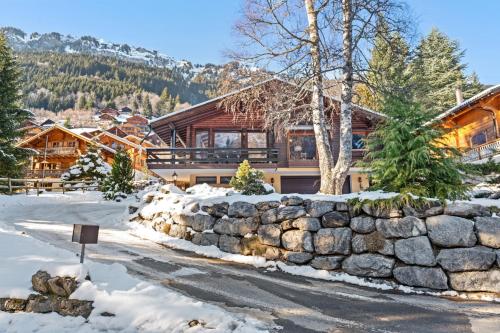 Chalet Nirvana by Mrs Miggins Champéry