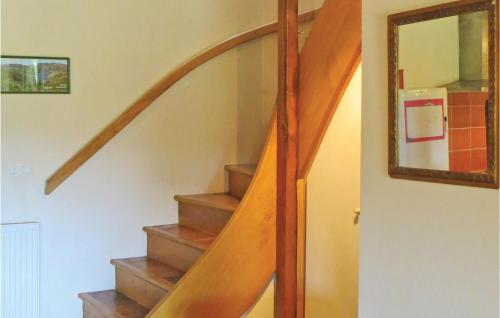Viesnīcas āriene, Cozy Home In Domfront En Champagne in Domfront-en-Champagne