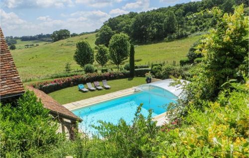 Nice Home In Domfront En Champagne With Heated Swimming Pool