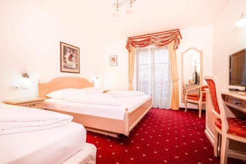 Hotel Restaurant Putzer Room Type - Triple Room with Balcony
