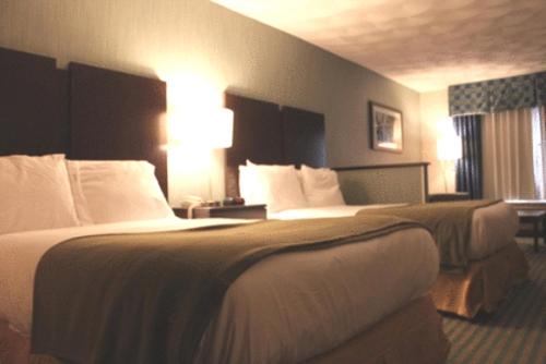 Holiday Inn Express & Suites Smithfield - Providence, an IHG Hotel