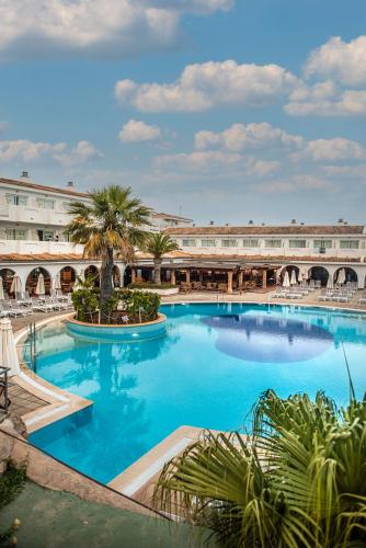 Blau Punta Reina Resort - main image