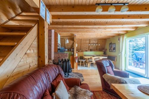 Villa Teodora in โคเปานิก