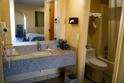 Southern Inn and Suites – Spartanburg, SC